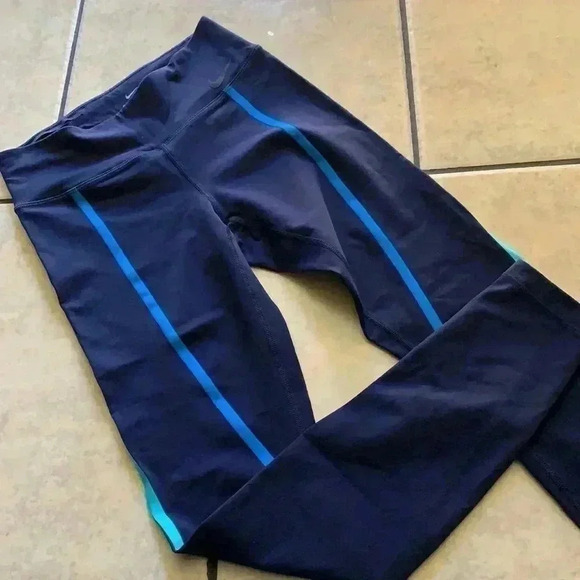 Nike leggings - Picture 1 of 6